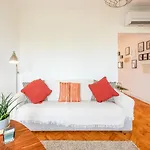 Guestready - Spacious Flat In The Heart Of דירה