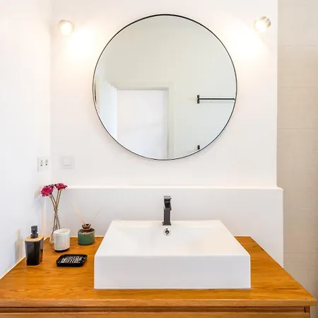 דירה Guestready - Spacious Flat In The Heart Of *